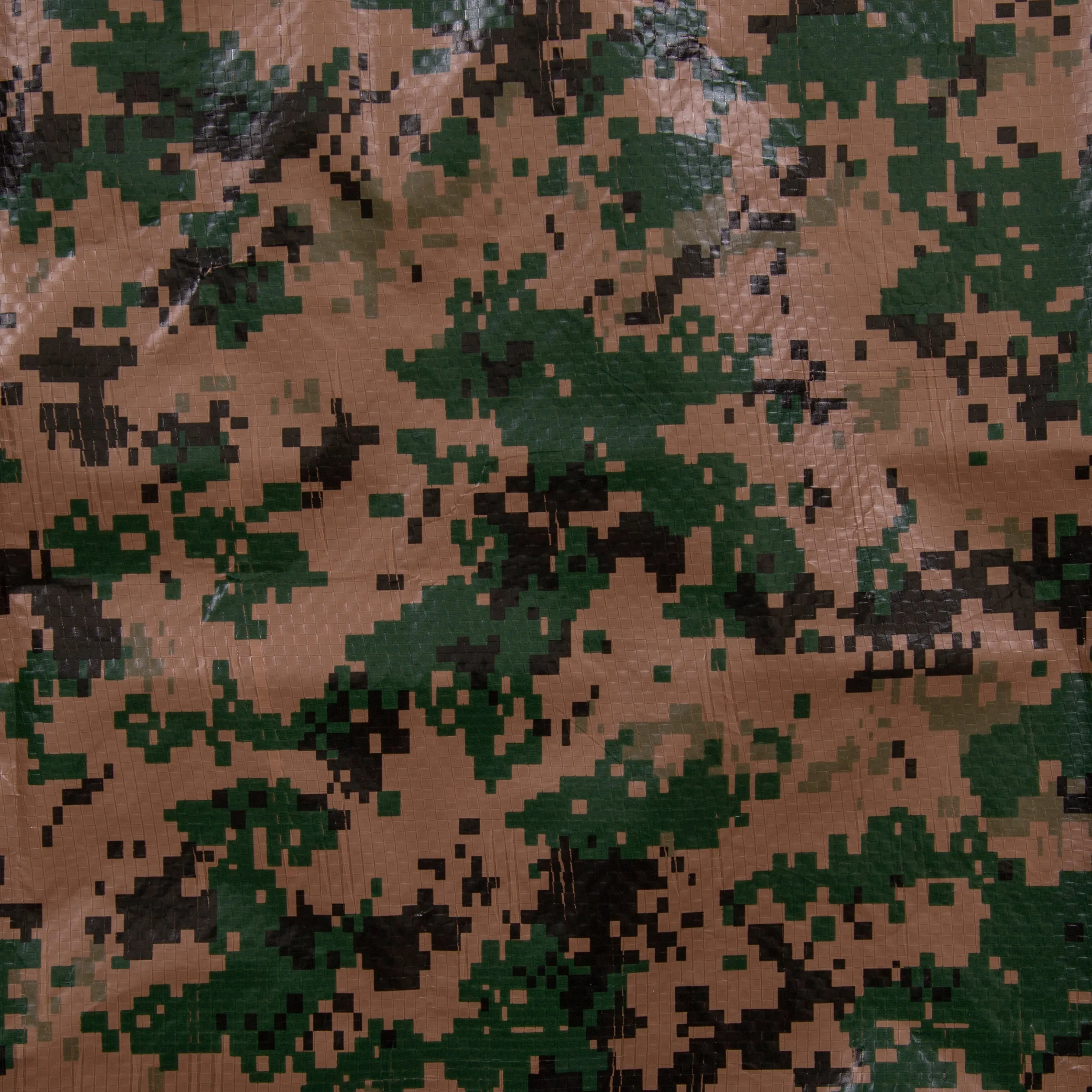 8 Ft X 10 Ft Digital Camo Tarp - Woodland