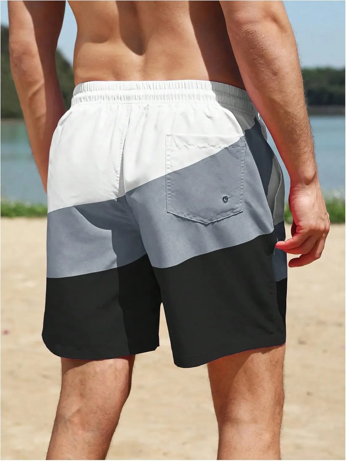 WDIRARA Men's Color Block Beach Shorts Summer Swim Shorts with Drawstring and Pockets